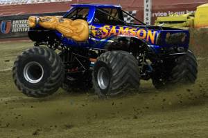 samson-monster-truck-detroit-2012-0341