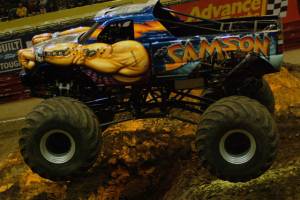 samson-monster-truck-milwaukee-2010009