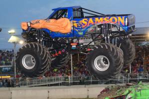 samson-monster-truck-bowling-green-2014-022