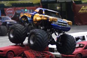 samson-monster-truck-uniondale-2011-003