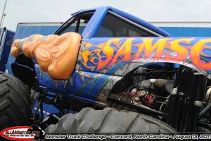 samson-monster-truck-charlotte-2011-001