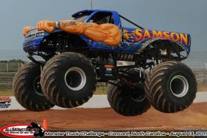 samson-monster-truck-charlotte-2011-010