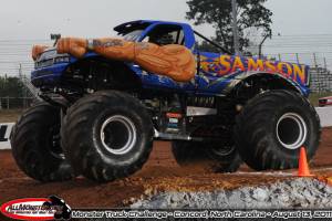 samson-monster-truck-charlotte-2011-011